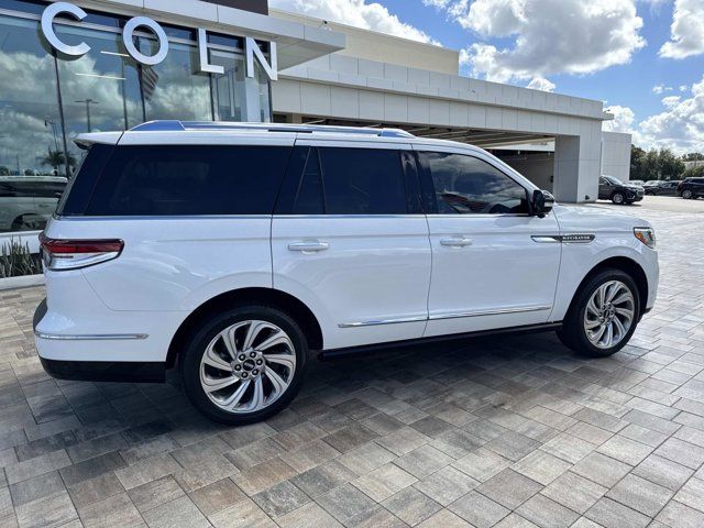 2022 Lincoln Navigator Reserve