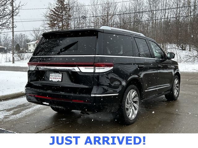 2022 Lincoln Navigator Reserve