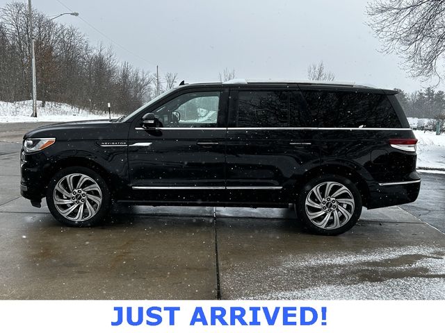 2022 Lincoln Navigator Reserve