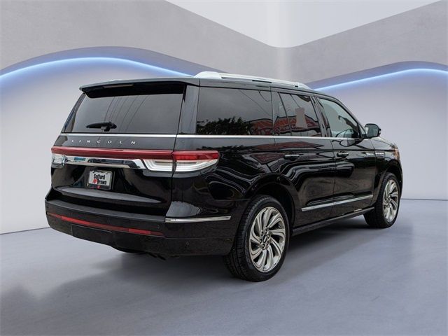 2022 Lincoln Navigator Reserve