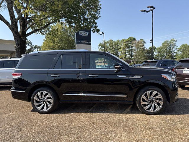 2022 Lincoln Navigator Reserve