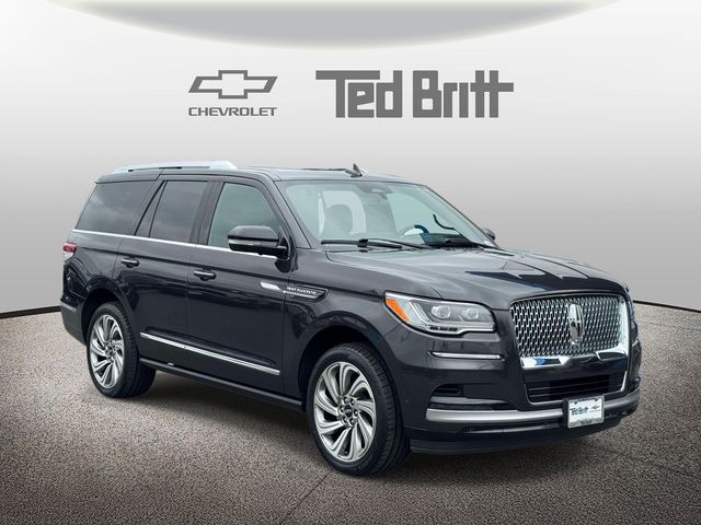 2022 Lincoln Navigator Reserve