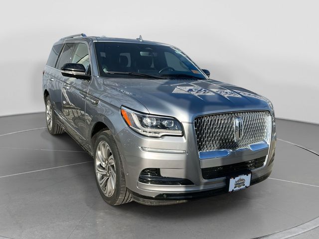 2022 Lincoln Navigator Standard