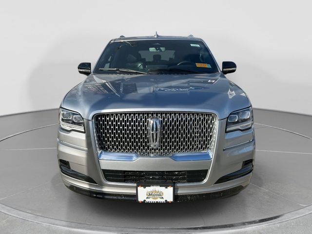 2022 Lincoln Navigator Standard