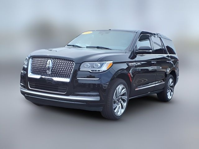 2022 Lincoln Navigator Standard