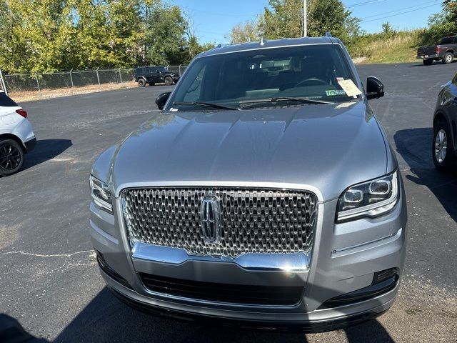 2022 Lincoln Navigator Standard