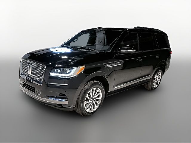 2022 Lincoln Navigator Standard