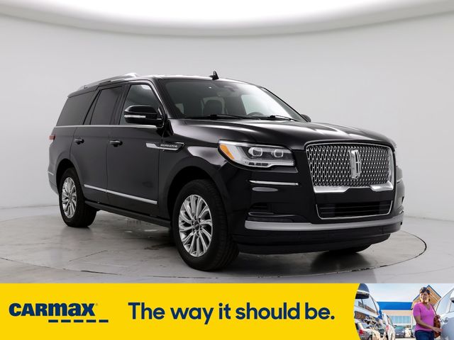 2022 Lincoln Navigator Standard