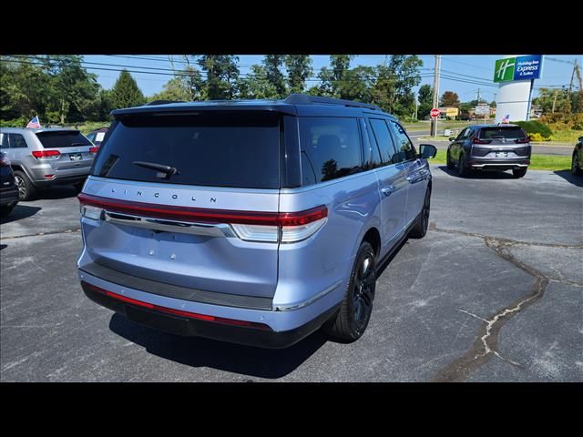 2022 Lincoln Navigator L Black Label