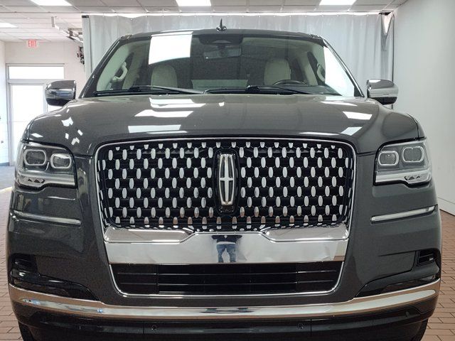 2022 Lincoln Navigator L Black Label