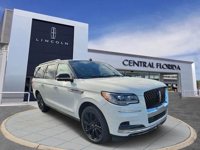 2022 Lincoln Navigator L Black Label