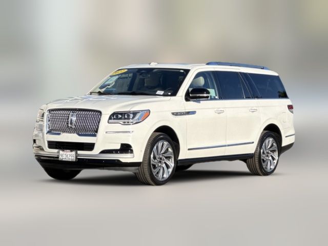 2022 Lincoln Navigator L Reserve