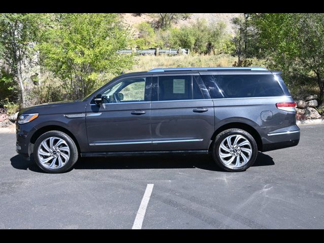 2022 Lincoln Navigator L Reserve