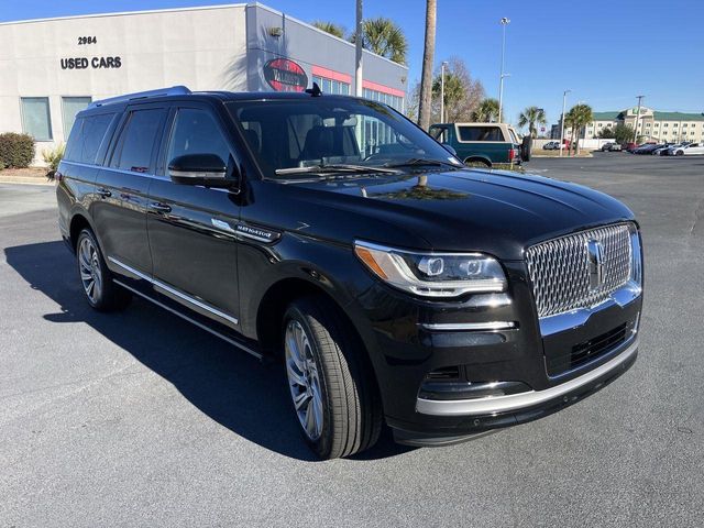 2022 Lincoln Navigator L Reserve