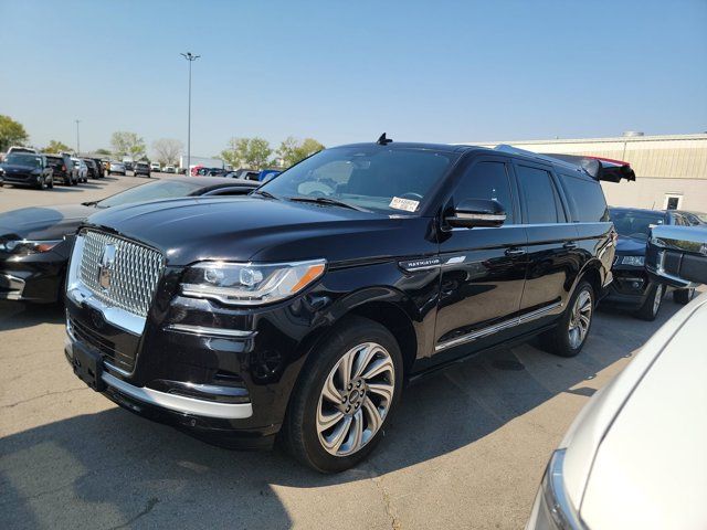 2022 Lincoln Navigator L Reserve