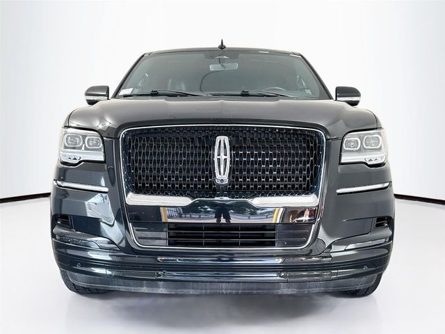2022 Lincoln Navigator L Reserve