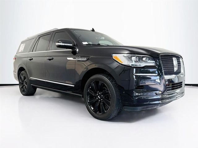 2022 Lincoln Navigator L Reserve