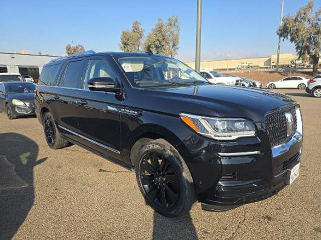 2022 Lincoln Navigator L Reserve