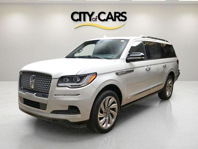 2022 Lincoln Navigator L Reserve