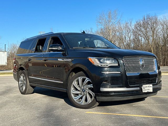 2022 Lincoln Navigator L Reserve