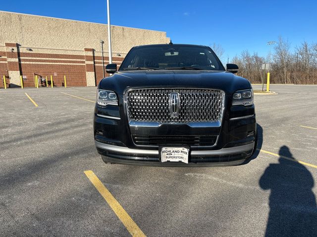 2022 Lincoln Navigator L Reserve