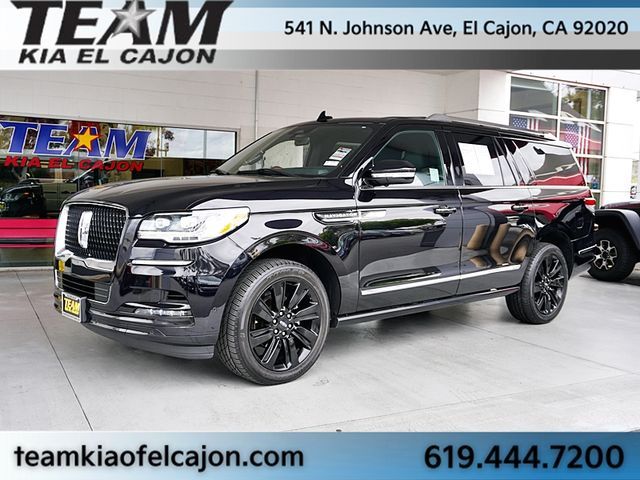 2022 Lincoln Navigator L Reserve