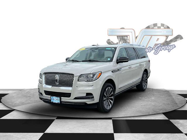 2022 Lincoln Navigator L Reserve