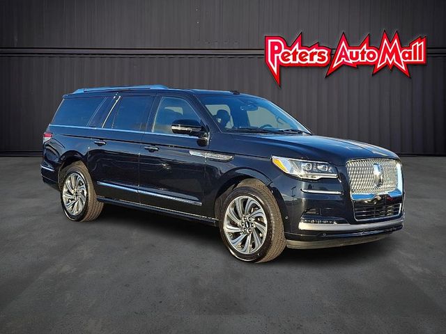 2022 Lincoln Navigator L Reserve