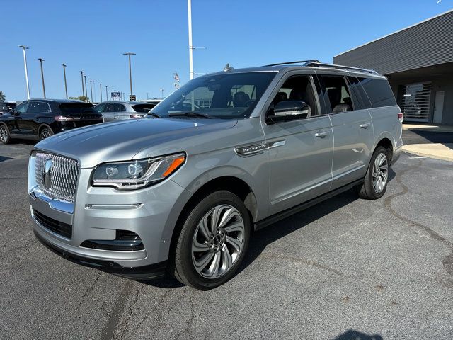 2022 Lincoln Navigator L Reserve