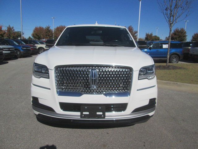 2022 Lincoln Navigator L Reserve