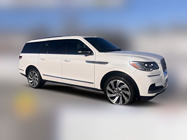 2022 Lincoln Navigator L Reserve