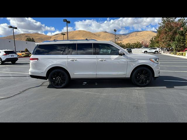 2022 Lincoln Navigator L Reserve