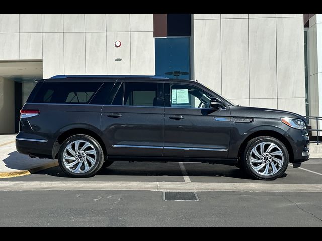 2022 Lincoln Navigator L Reserve