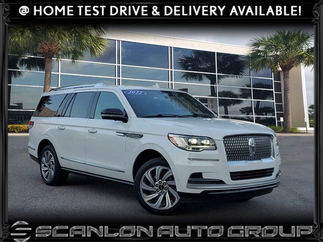 2022 Lincoln Navigator L Reserve