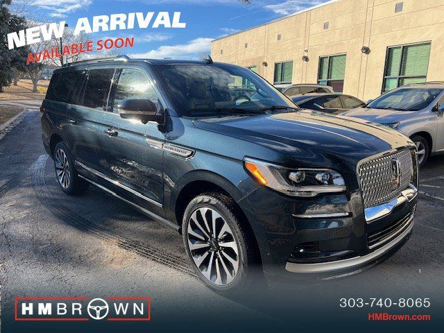 2022 Lincoln Navigator L Reserve