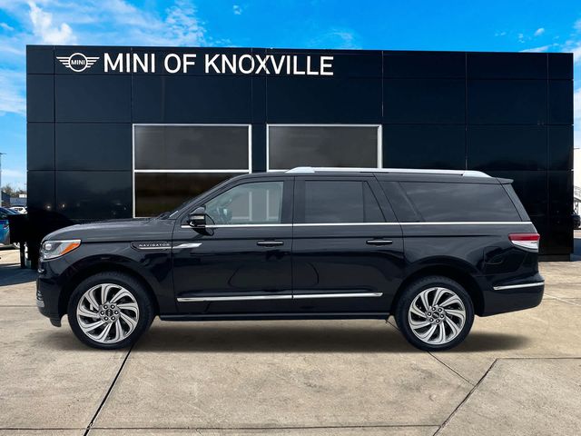 2022 Lincoln Navigator L Reserve