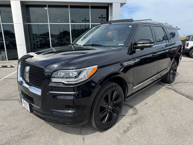 2022 Lincoln Navigator L Reserve