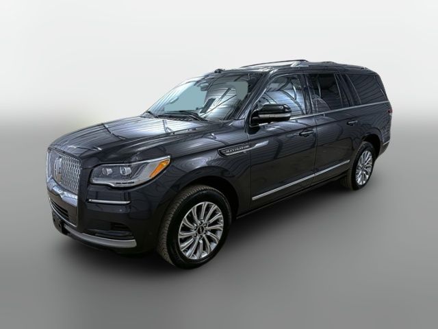 2022 Lincoln Navigator L Standard