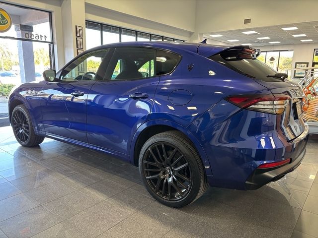 2022 Maserati Levante Modena