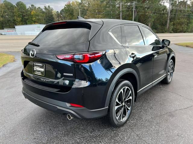 2022 Mazda CX-5 2.5 S Premium Package