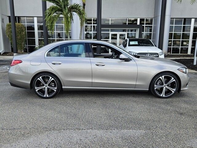 2022 Mercedes-Benz C-Class 300