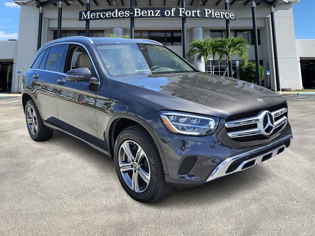 2022 Mercedes-Benz GLC 300