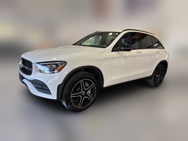 2022 Mercedes-Benz GLC 300