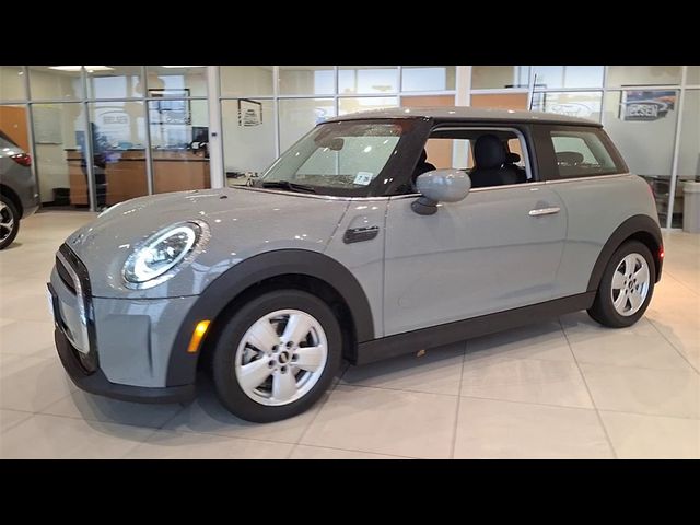 2022 MINI Cooper Hardtop Base