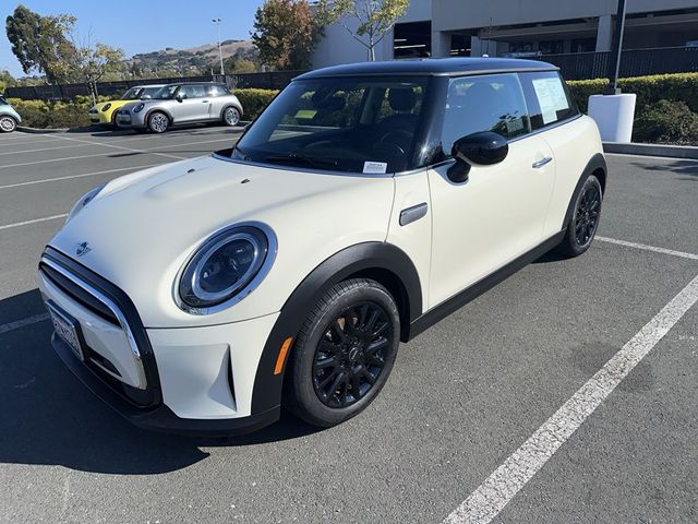 2022 MINI Cooper Hardtop Base