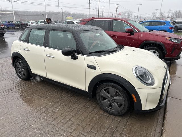 2022 MINI Cooper Hardtop Base