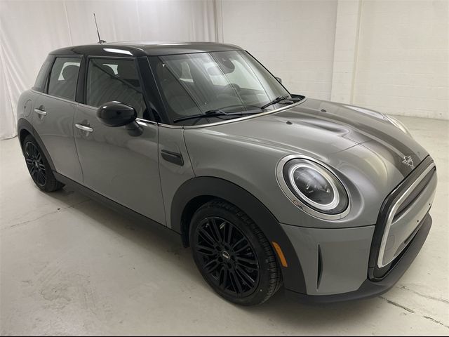 2022 MINI Cooper Hardtop Oxford Edition