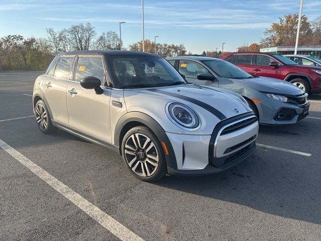 2022 MINI Cooper Hardtop Base