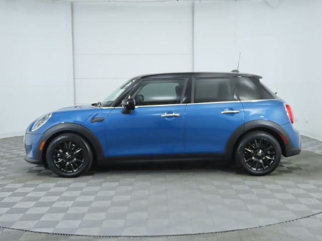 2022 MINI Cooper Hardtop Base