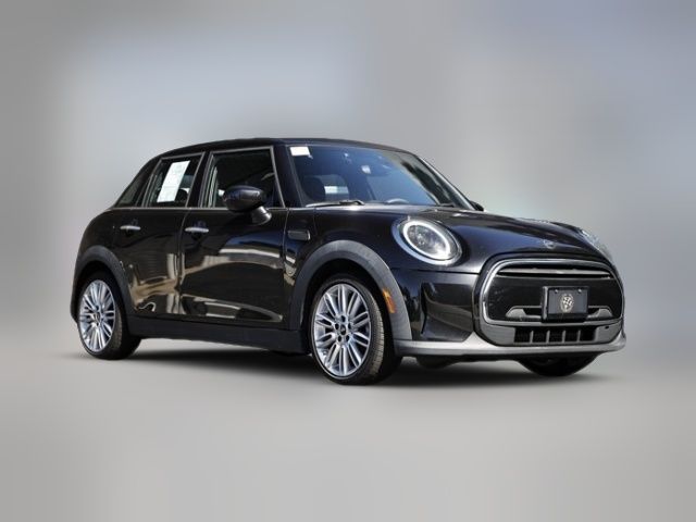 2022 MINI Cooper Hardtop Oxford Edition